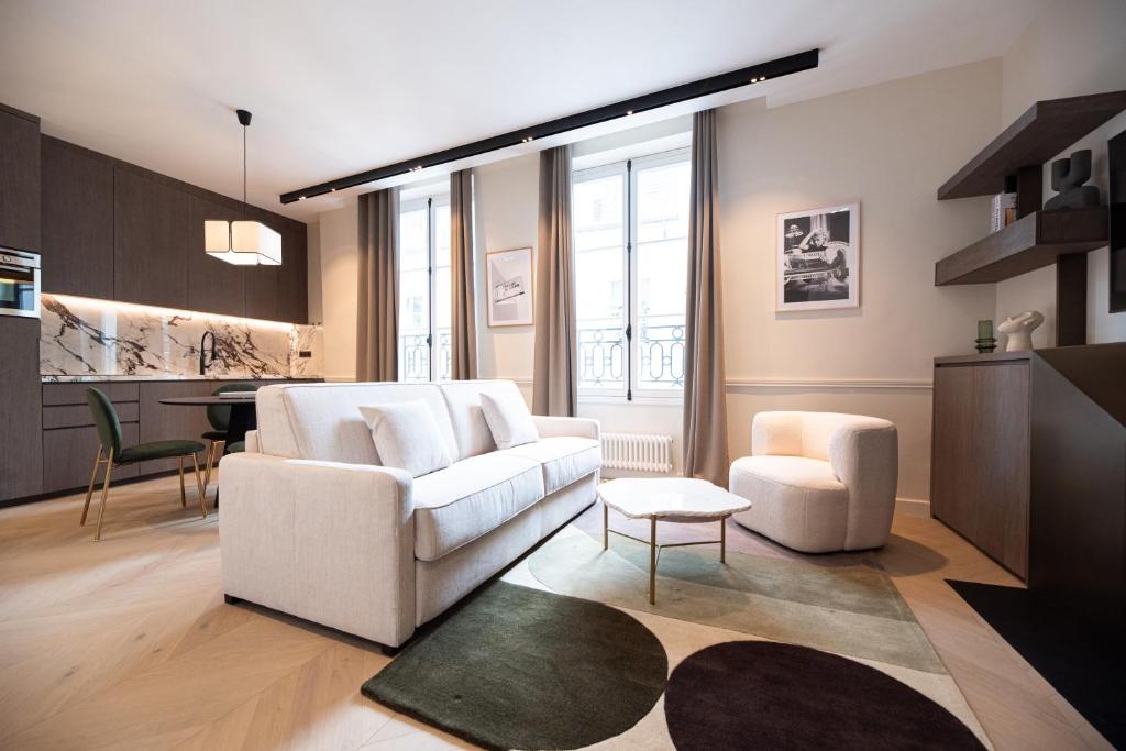 Appart'hôtel MBM - Luxury home in marais Rue Sainte-Croix de la Bretonnerie 75004 Paris