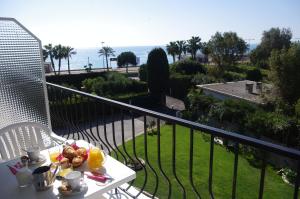 Appart'hôtel MOTEL ASCOT - Hotel & Appartements 16 PROMENADE DE LA PLAGE 06800 Cagnes-sur-Mer Provence-Alpes-Côte d\'Azur