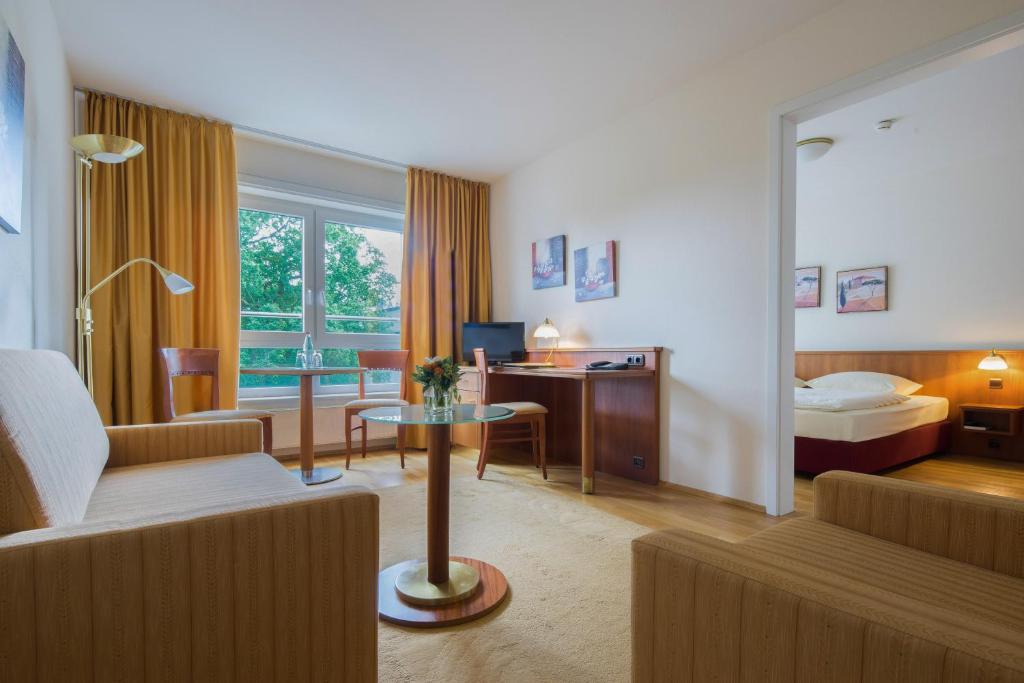 NewLivingHome Residenzhotel Hamburg Julius-Vosseler-Str. 40, 22527 Hambourg