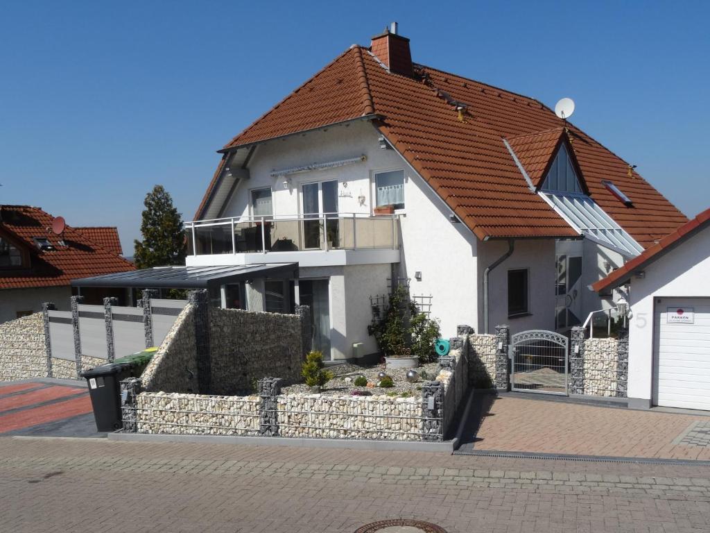 Pension und Apartment Landhaus Fricke Lipsberger Weg 5, 34379 Calden