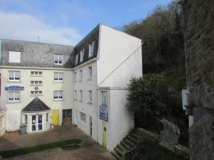 Appart'hôtel Résidence Au Fil de L'Eau Avenue Louison Bobet 29150 Châteaulin Bretagne