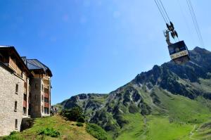 Appart'hôtel Résidence Azureva La Mongie Résidence Mongie 1900 65200 La Mongie Midi-Pyrénées