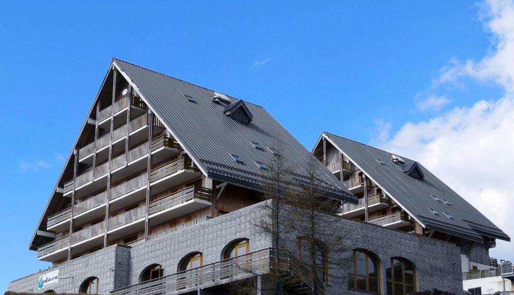 Résidence Goélia Les Chalets de Super-Besse ROUTE DE CHAMBOURGUET, 63610 Super-Besse