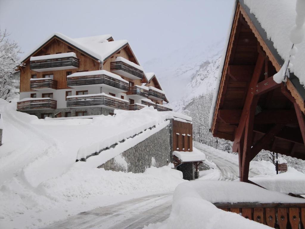 Appart'hôtel Résidence les Valmonts Vaujany 53 route du Rochas 38114 Vaujany