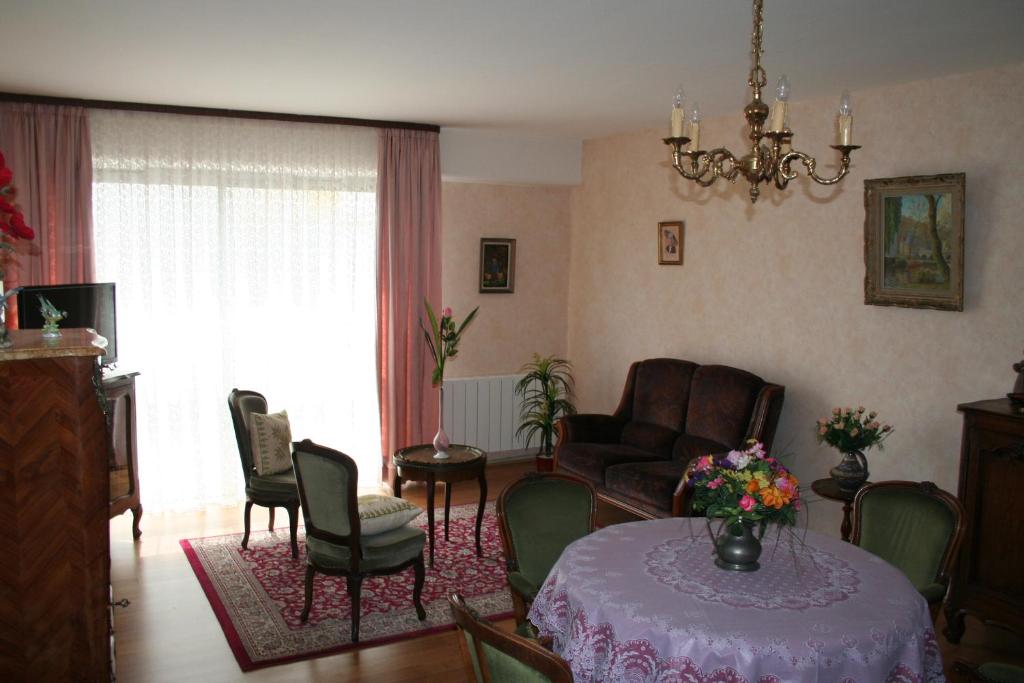 Résidence Molière Hôtel Paris Montrouge 92120 Montrouge