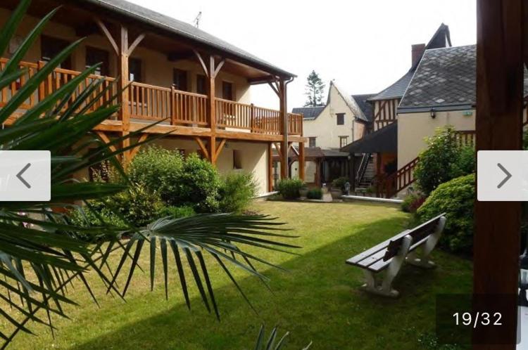 Appart'hôtel Résidence Normandie 1 Place Paul Doumer 27190 Conches-en-Ouche