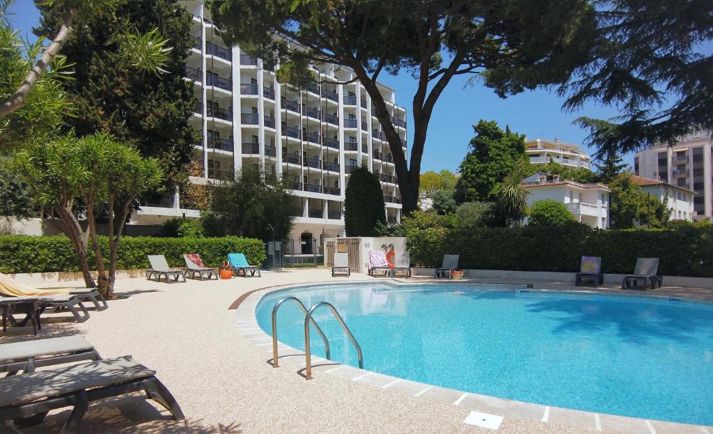 Appart'hôtel Résidence Residéal Premium Cannes 11 Rue Bertrand Lépine 06400 Cannes