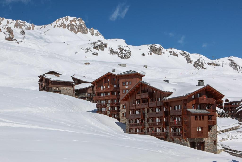 Appart'hôtel Résidences Village Montana by Les Etincelles Les Almes 73320 Tignes