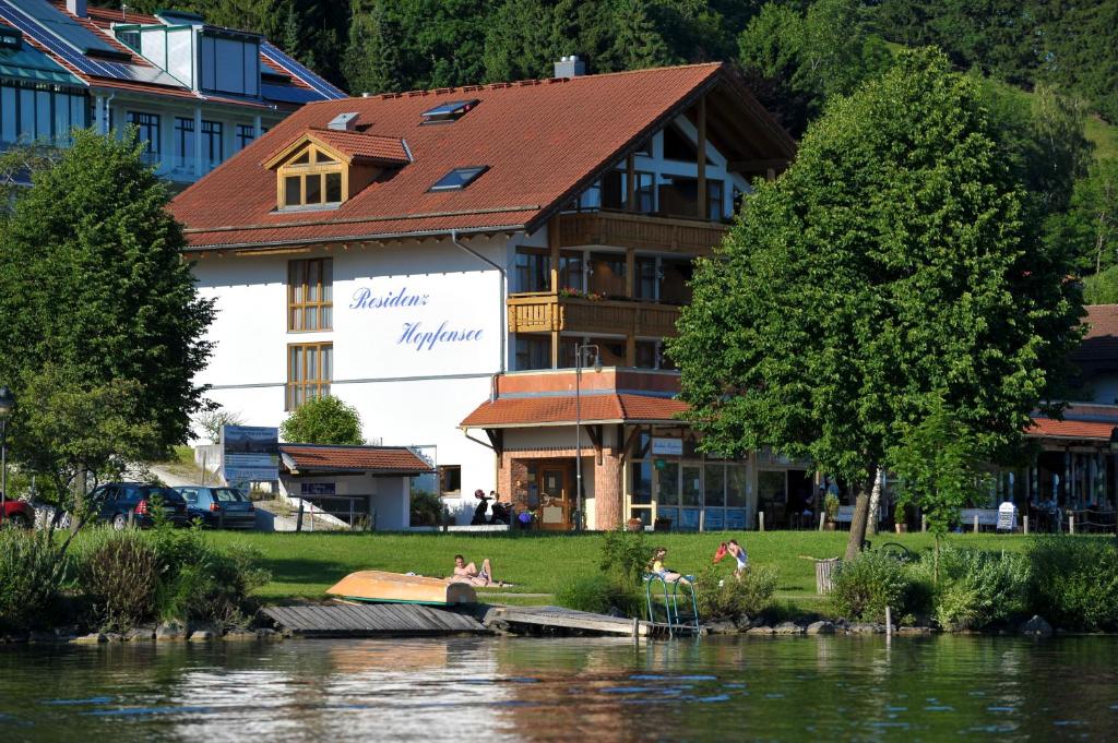 Residenz Hopfensee Uferstraße 30, 87629 Füssen