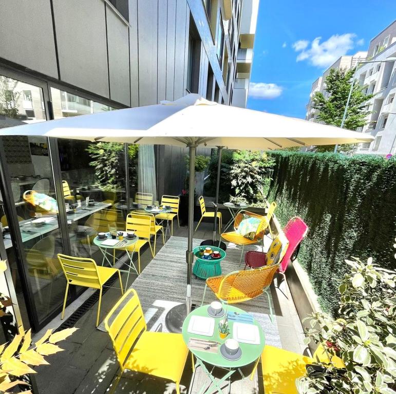 Appart'hôtel Residhome Asnieres Park 3 Rue Maria Montessori 92600 Asnières-sur-Seine