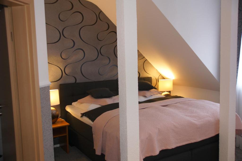 Appart'hôtel S.Hartmann Dayspa-Gästehaus Mainzer Straße, 99 55743 Idar-Oberstein