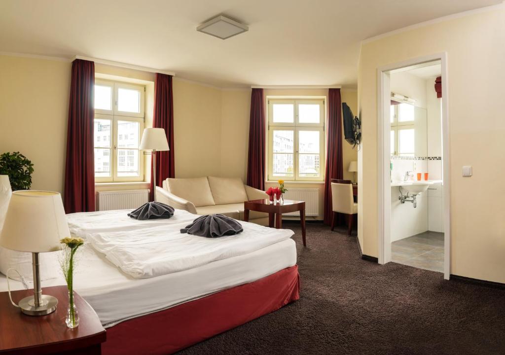 SchlafGut AppartementHotel Nürnberger Straße 1 (Johannisplatz), 04109 Leipzig