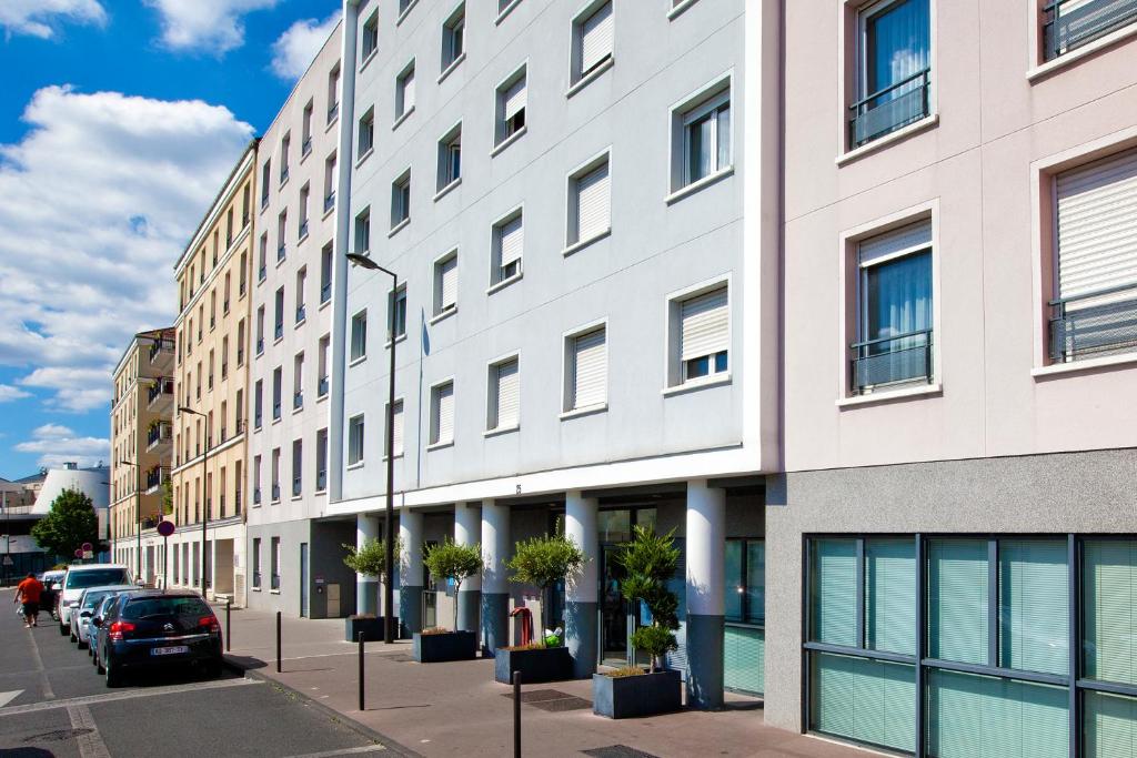 Appart'hôtel Séjours & Affaires Paris Vincennes 25 Avenue des Murs-du-Parc 94300 Vincennes
