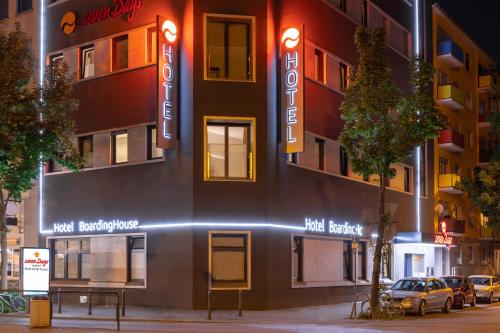 sevenDays Hotel BoardingHouse Mannheim