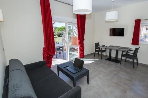 SOWELL RESIDENCES Les Perles de Saint Tropez