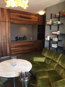 Suite privée du balcon du vieux port Marseille