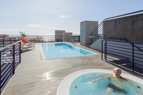 Terrace Mar Suite Hotel