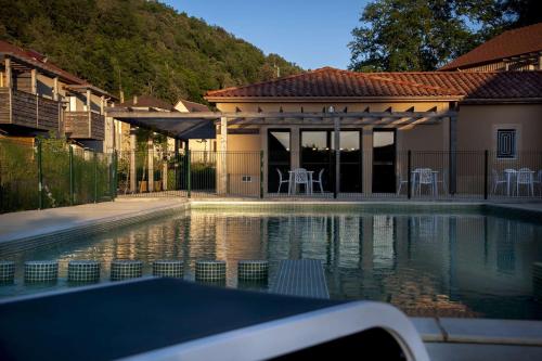 Vacancéole - Résidence Le Clos du Rocher