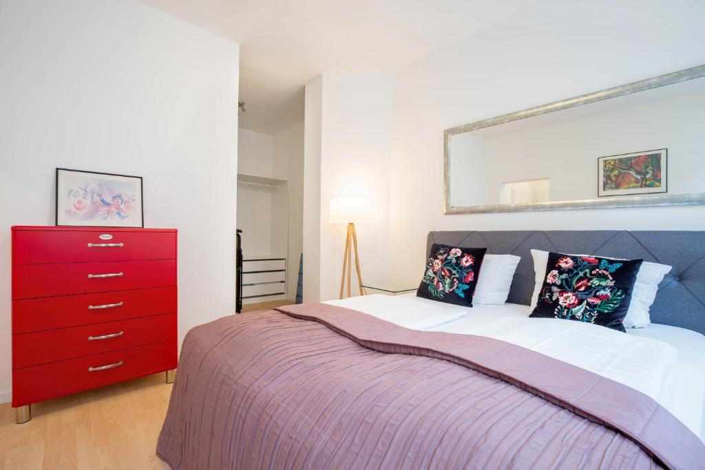 Appart'hôtel Victoria Altstadt Suites 2 Kurze Straße 40213 Düsseldorf