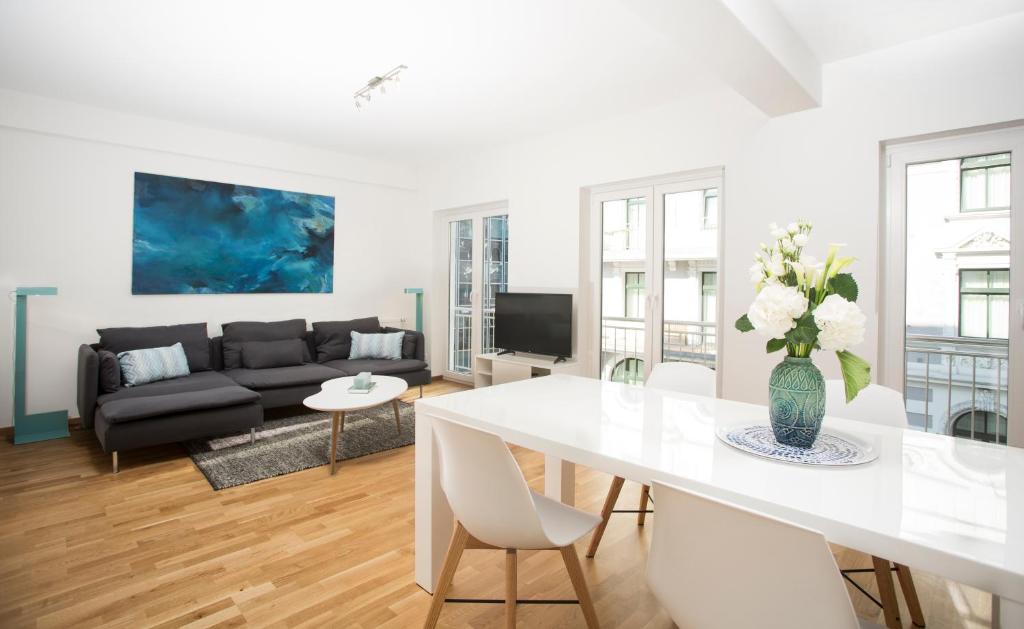 Appart'hôtel Victoria Apartments Graf-Adolf Strasse 70A 40210 Düsseldorf