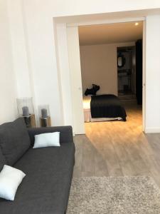 Victoria's House