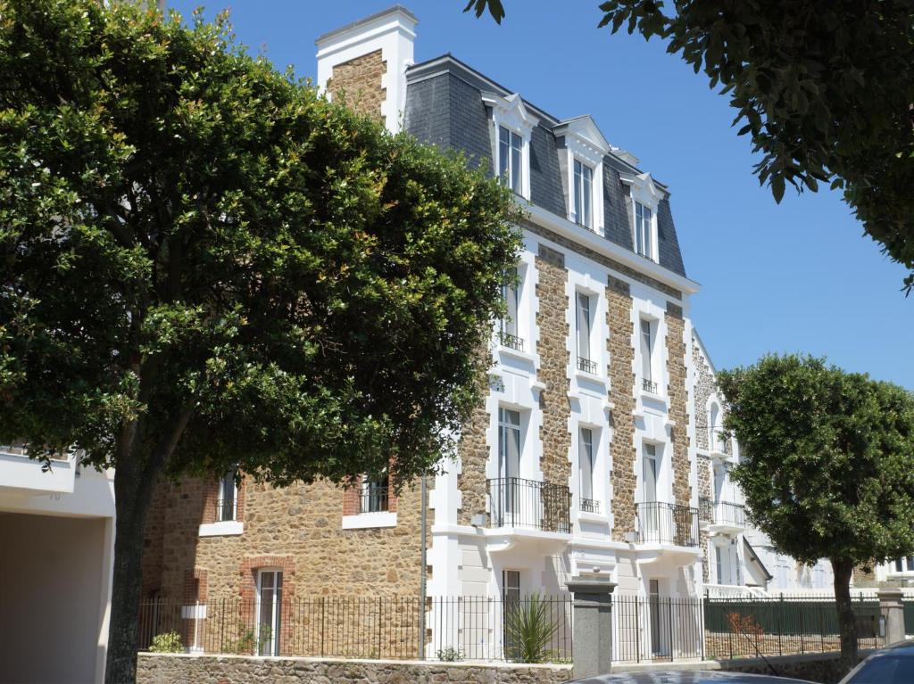 Appart'hôtel Villa des Thermes 66 Boulevard Hébert 35400 Saint-Malo