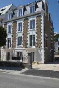 Appart'hôtel Villa des Thermes 66 Boulevard Hébert 35400 Saint-Malo Bretagne