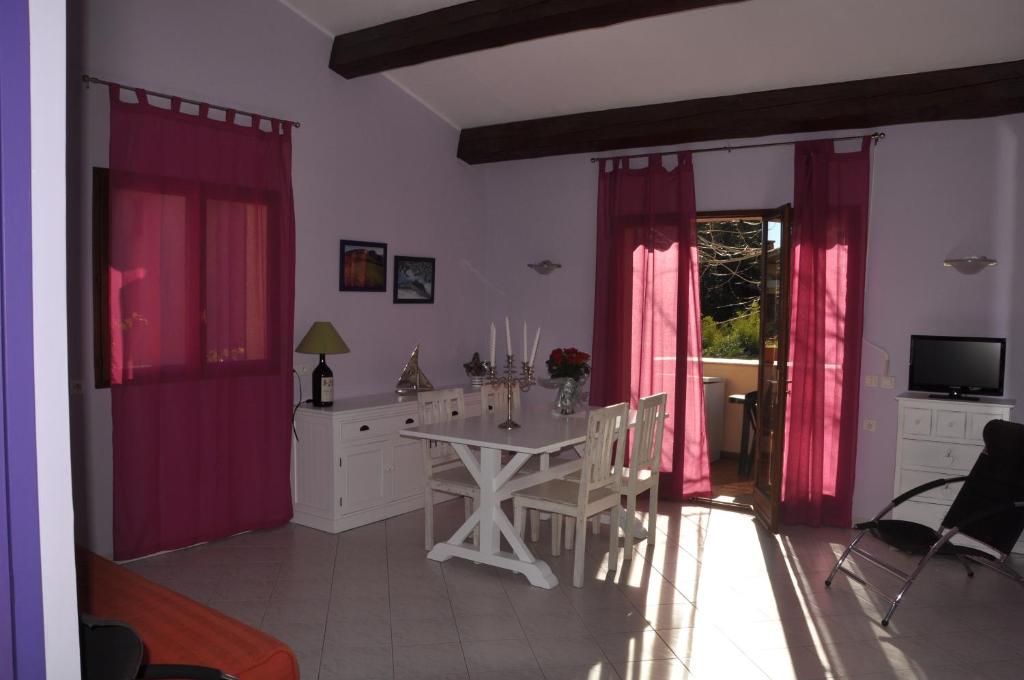 Appart'hôtel Villa Petra 14 avenue Marcel Pagnol 83120 Sainte-Maxime