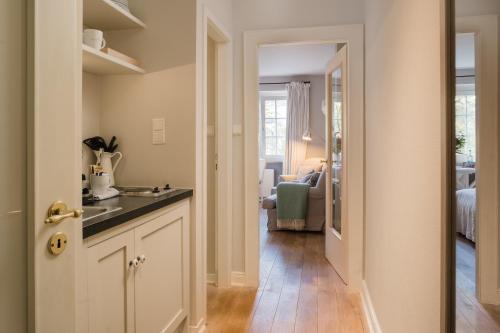 von Deska Townhouses - Ivy House