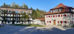 Appart'hôtel Waldhotel Rainau Ellwanger Straße 100 73492 Ellwangen Bade-Wurtemberg