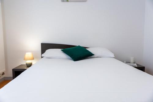 Zenitude Hôtel-Résidences Les Hauts Du Chazal