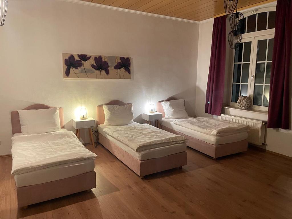 Appart'hôtel Zimmervermietung ,Messe- und Monteurzimmer in Grevenbroich 75 Poststraße 41516 Grevenbroich