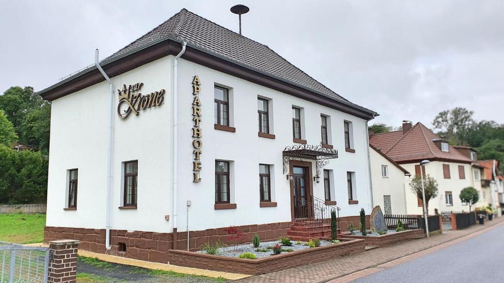 Appart'hôtel Zur Krone Aparthotel Dankmarshäuser Straße 5 36266 Widdershausen