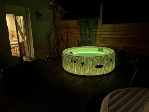 Appart hyper centre Nemours. Proche Gare, Jacuzzi Nemours france