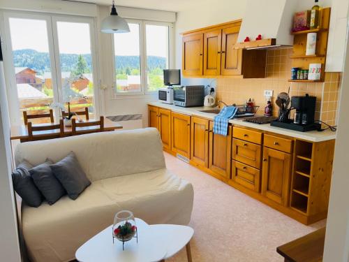 Appartement Appart. lumineux pour 4pers. avec piscine chauffée Chemin du Bois Saint-Laurent-du-Jura