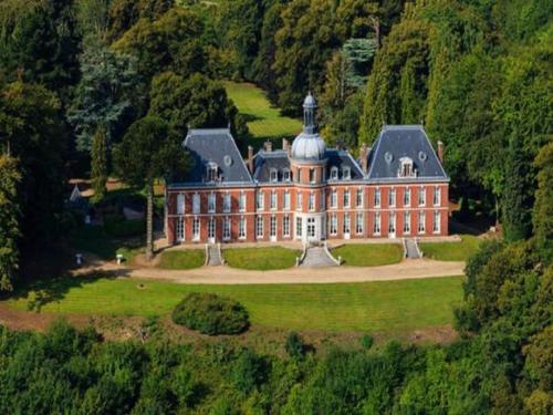 Appart Privé dans le Château du Landin Le Landin france