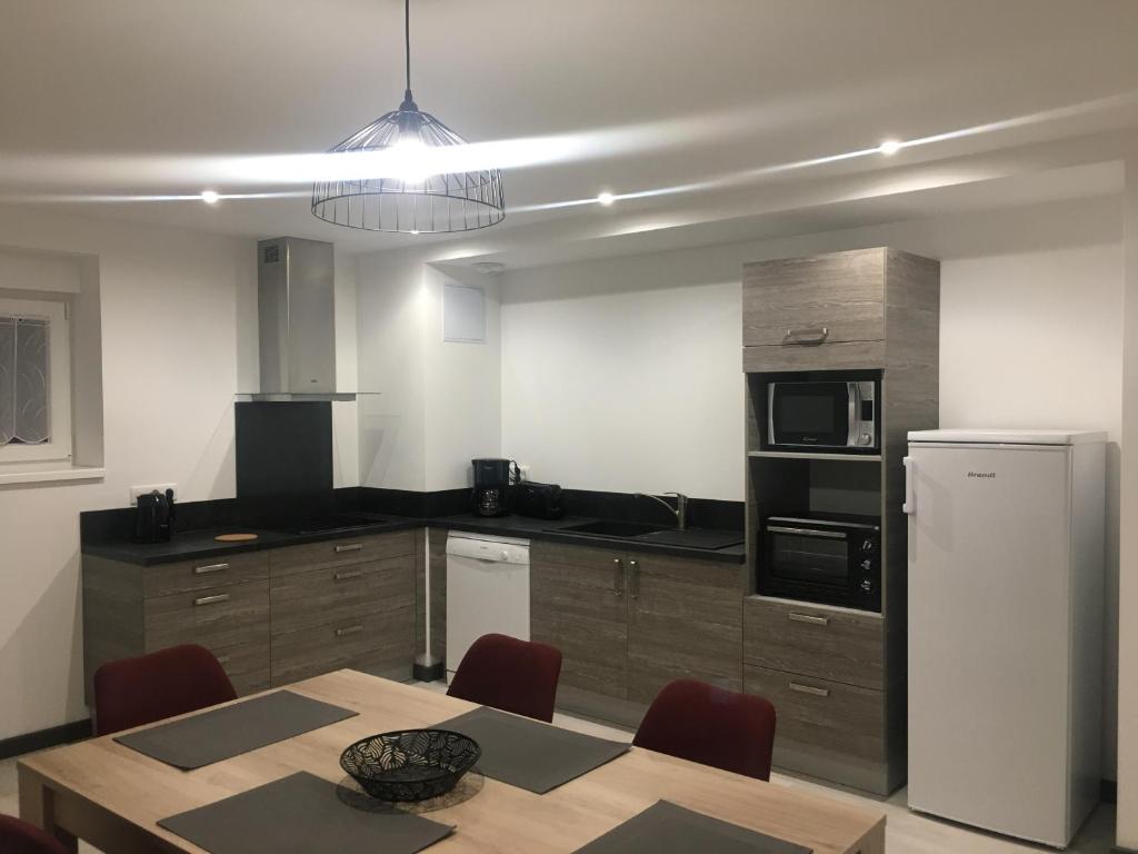 Appartement appart Renard 4 étoiles 52 Rue des Têtes, 88310 Cornimont