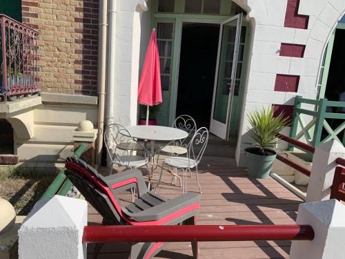 Appartement Appart+salon/terrasse face mer (Les moussaillons) 78 Esplanade du Général Leclerc Le Tréport