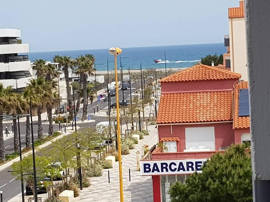 Appartement Appart T2 - 4 pers - VILLAGE - 200m de la plage 14 Rue Annibal, 66420 Le Barcarès