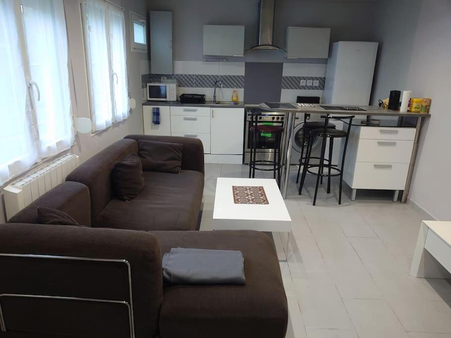 Appartement Appart T2 en fond de jardin 45 Avenue Bossoutrot, 77270 Villeparisis