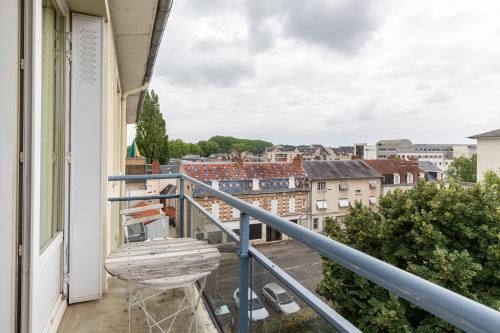 Appartement Appart T3 Bien situé a Bourges + Wifi 5 Avenue Louis XI Bourges