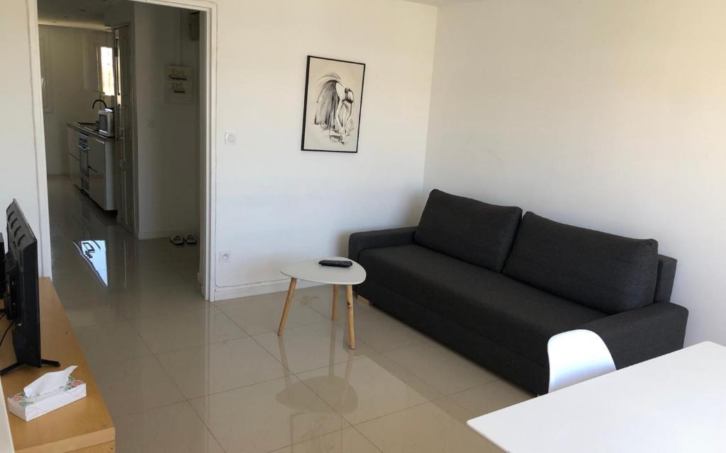 Appartement \ 20 Boulevard des Vagues 13008 Marseille