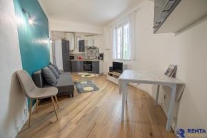 Appartement \ 28 Avenue l'Estérel 06160 Antibes Provence-Alpes-Côte d\'Azur