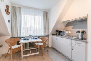 Appartement \ Bahnhofstraße 14, 2.OG 25761 Büsum Schleswig-Holstein