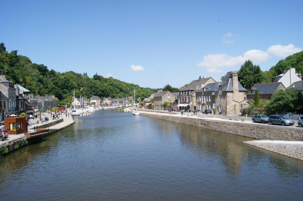 \ 66130 Ille-sur-Têt