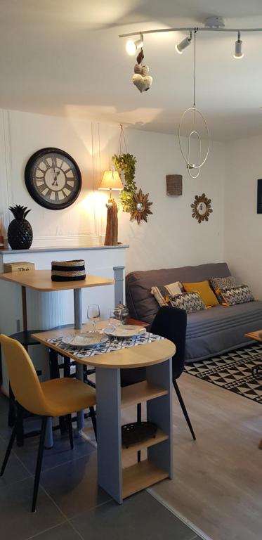 \ 11 Rue du Grazu, 56270 Ploemeur