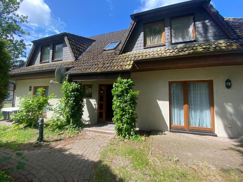 \ Dorfstraße 39, 18356 Pruchten