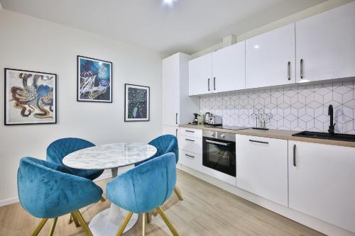 0b.Luxury New Flat/Full Equipped/Champs Elysees/AR