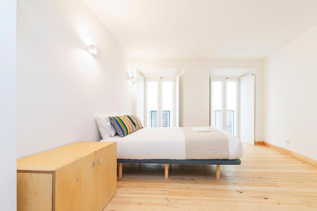 0D Brand new studio right in the heart of Alfama 27 Beco da Lapa, 1100-081 Lisbonne