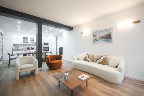 1.Appart 4Pers#2 Chambres#Commerce#FullEquipped